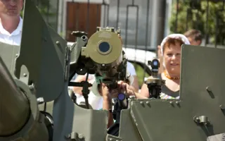 Выставка военной техники ко Дню Флота в Севастополе