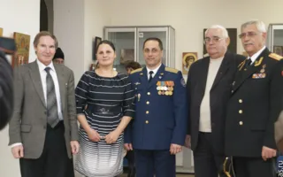 В Доме Москвы в Севастополе открылась выставка икон Надежды Макриди