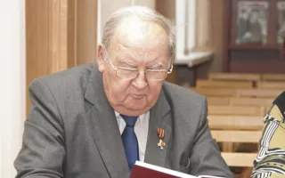 Стихотворения, полные тонкой иронии, юмора и правды жизни можно было услышать на поэтической встрече с Андреем Соболевым