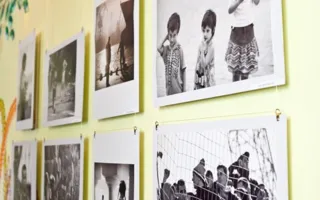 Севастопольские фотографы представили выставку жанровых снимков «Взгляд со стороны»
