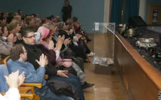 В Севастополе состоялся благотворительный концерт с целью сохранения уникального фильма «Море в огне»