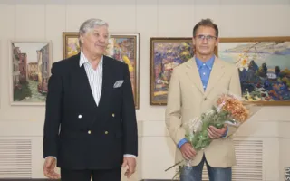 В Севастополе открылась персональная выставка картин Алексея Чеботару