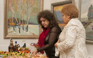 В Севастополе открылась персональная выставка картин Алексея Чеботару