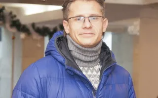 В Севастополе открылась персональная выставка картин художницы Анжелы Моисеенко «Новогодний карнавал»