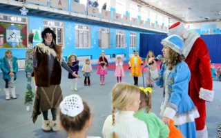 Юные гимнастки устроили новогодний праздник красоты и грации