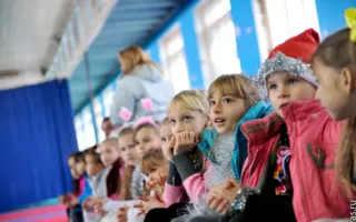 Юные гимнастки устроили новогодний праздник красоты и грации
