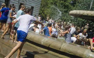 Водные войны в Севастополе продолжаются