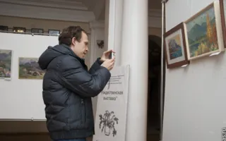 В Севастополе открылась «Рождественская выставка» художницы Елены Лимоновой