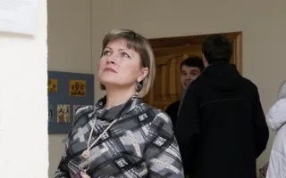 В Севастополе открылась выставка керамической живописи