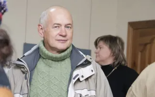 В Севастополе открылась выставка керамической живописи