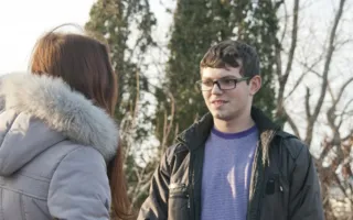 В Севастополе в Международный день объятий состоялся флэшмоб «Обниму даром»