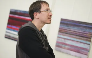 Искусство современного абстракционизма представлено на выставке в Севастополе