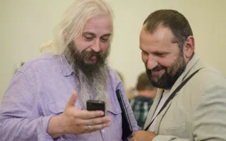Искусство современного абстракционизма представлено на выставке в Севастополе