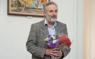 В Севастополе открылась персональная выставка представителя крымской школы живописи Николая Карпова