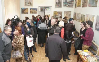 В Севастополе открылась персональная выставка представителя крымской школы живописи Николая Карпова