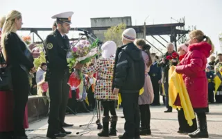 Три тысячи школьников Севастополя принесли клятву верности городу
