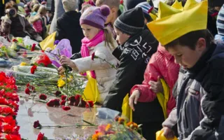 Три тысячи школьников Севастополя принесли клятву верности городу