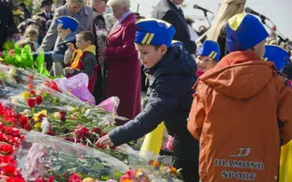 Три тысячи школьников Севастополя принесли клятву верности городу