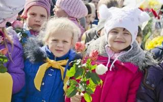 Три тысячи школьников Севастополя принесли клятву верности городу