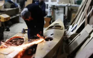Трое энтузиастов собираются проплыть 240 км на каяках вдоль крымского побережья