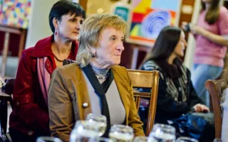 «Картина в интерьере» — выставка абстрактной живописи в арт-отеле «Украина»