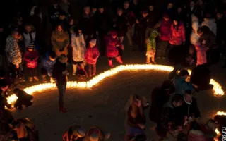 В Севастополе в шестой раз зажглись «Пылающие сердца»