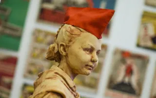 В Севастополе представлена выставка советского агитационного плаката