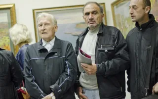 Художник Владимир Ольхов представил свою персональную выставку