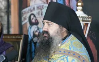 Возвращение святыни в память храма «Всех скорбящих Радость», выкупленных на западном аукционе