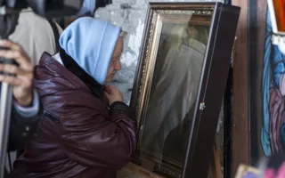 Возвращение святыни в память храма «Всех скорбящих Радость», выкупленных на западном аукционе