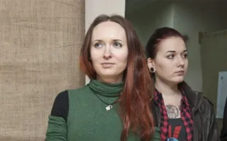 Выставка современного искусства в пропорции шесть абстракций Коваленко к семи графическим образам Грезиной