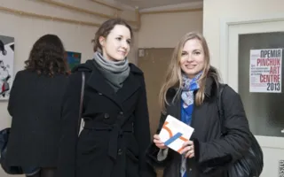 Выставка современного искусства в пропорции шесть абстракций Коваленко к семи графическим образам Грезиной