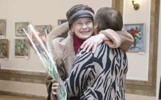 Весеннее настроение на персональной выставке картин Людмилы Люлько