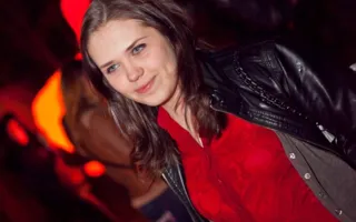 8 марта севастопольцы отметили массовым запуском небесных фонариков
