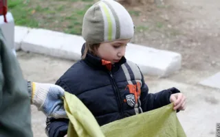 Уборкой на Братском кладбище севастопольцы почтили память погибших воинов