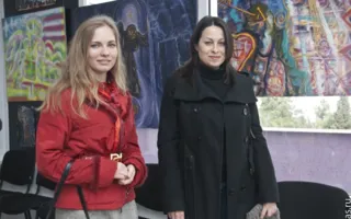 Бессознательная живопись американского художника Джейка Белла на его персональной выставке