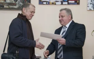 Юбилейная выставка картин в выставочном зале Севастопольского филиала Российского экономического университета имени Г.В. Плеханова
