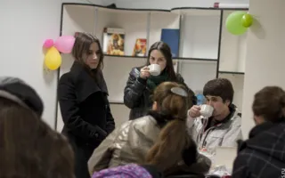 «Голубые горы или неправдоподобная история» — продолжение месяца грузинского кино в киноклубе «Киноварь»