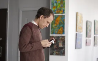 «Мандариновое настроение» от Наны Деменковой на её персональной выставке