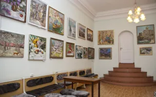 Весенний Севастополь глазами известных художников на выставке в Центральной детской библиотеке имени А. Гайдара