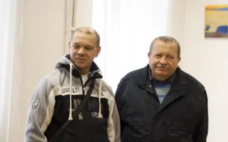 Колоритная и самобытная живопись Александра Репки на его персональной выставке