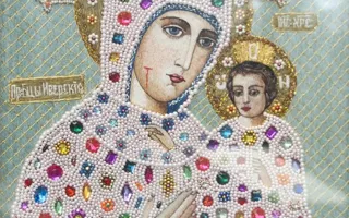 Живопись, вышитая на полотне, от севастопольских мастериц Клавдии Гориной и Татьяны Дидиной