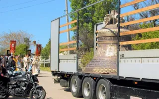 В Севастополе в Херсонесе встретили самый большой на Украине колокол
