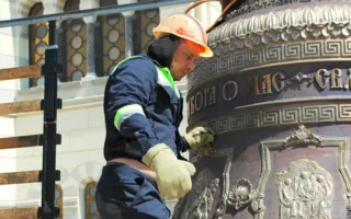 В Севастополе в Херсонесе встретили самый большой на Украине колокол