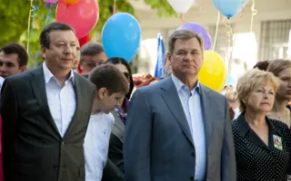 1 мая в Севастополе — традиционная праздничная демонстрация трудовых коллективов