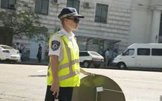 1 мая в Севастополе — традиционная праздничная демонстрация трудовых коллективов