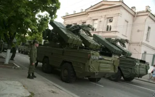 Ночная репетиция прохождения войск на параде в честь Дня Победы в Севастополе