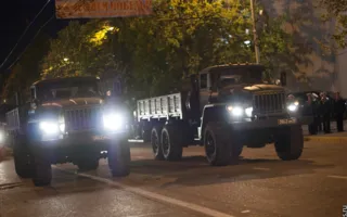 Ночная репетиция прохождения войск на параде в честь Дня Победы в Севастополе
