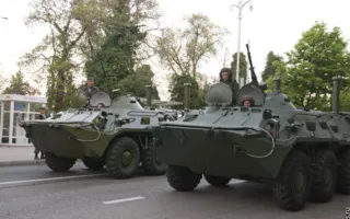 Ночная репетиция прохождения войск на параде в честь Дня Победы в Севастополе