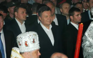 Севастопольцы в Херсонесе встретили светлый праздник Пасхи вместе с Президентом Украины